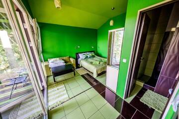 Фото номера Дом с 1 спальней Дома для отпуска VIP Green House of Hope for 2 г. Leliūnai 11